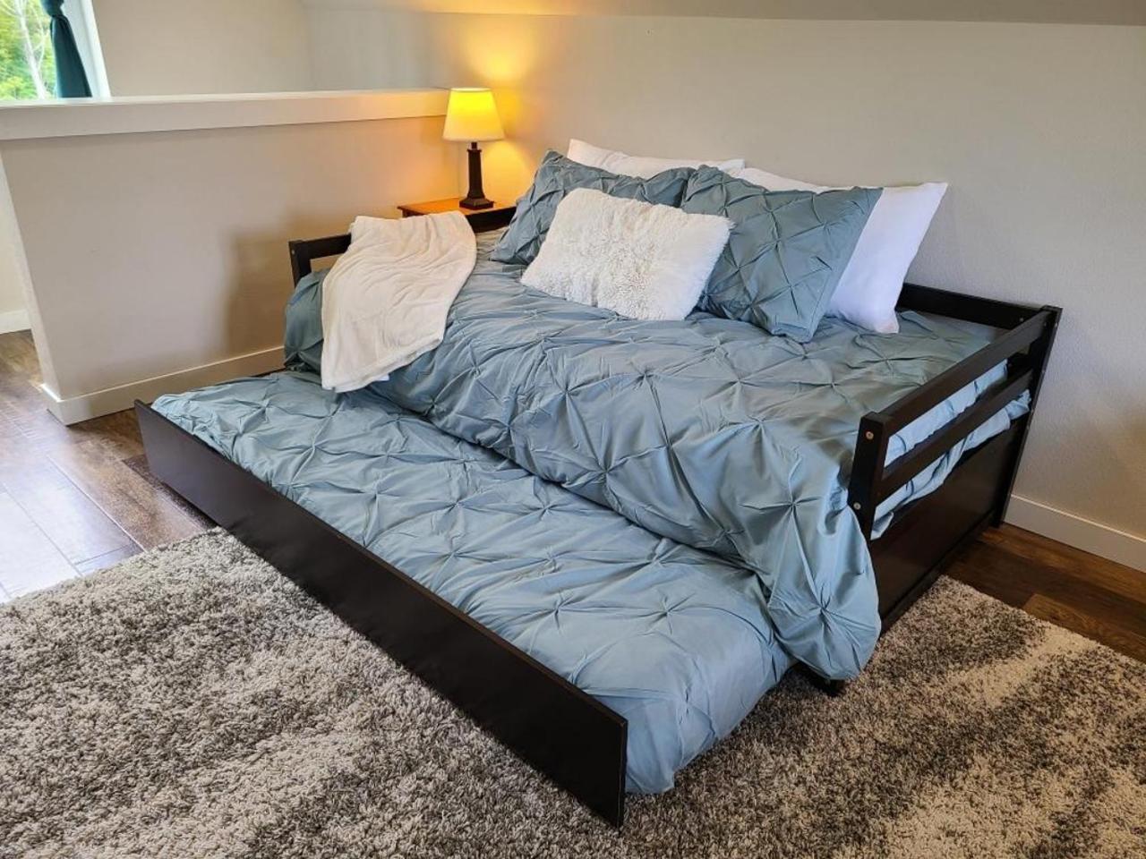 Stunning Mt Rainier Views!Tahoma Ridge Cottage Eatonville Ngoại thất bức ảnh