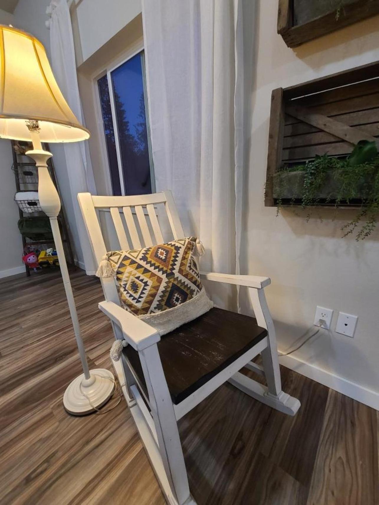 Stunning Mt Rainier Views!Tahoma Ridge Cottage Eatonville Ngoại thất bức ảnh